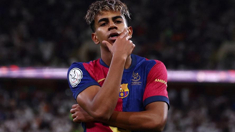 意甲知名评论员：亚沙里是全能型中场，我希望看到莫德里奇、拉比奥特与亚沙里组成中场