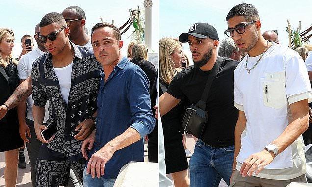 2025／26赛季英超：赛程密集应对策略！切尔西将进行阵容轮换（英超2025／26赛季赛程紧凑，切尔西将启用阵容轮换方案）