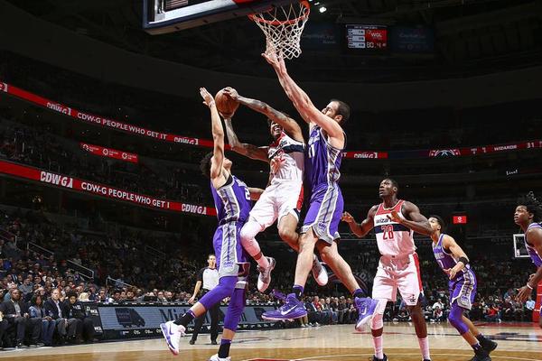 乐天桃猿宣布与 2025 夺冠功臣 Marcelo Martinez 续约，外传年薪涨幅达 40%