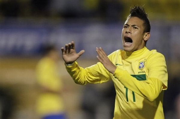 埃及媒体：马尔穆什因与女友订婚将缺席对乌兹别克斯坦的比赛