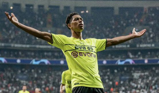 足球欧洲杯官方发布主题曲，引热议（欧洲杯官宣主题曲，掀起热议）