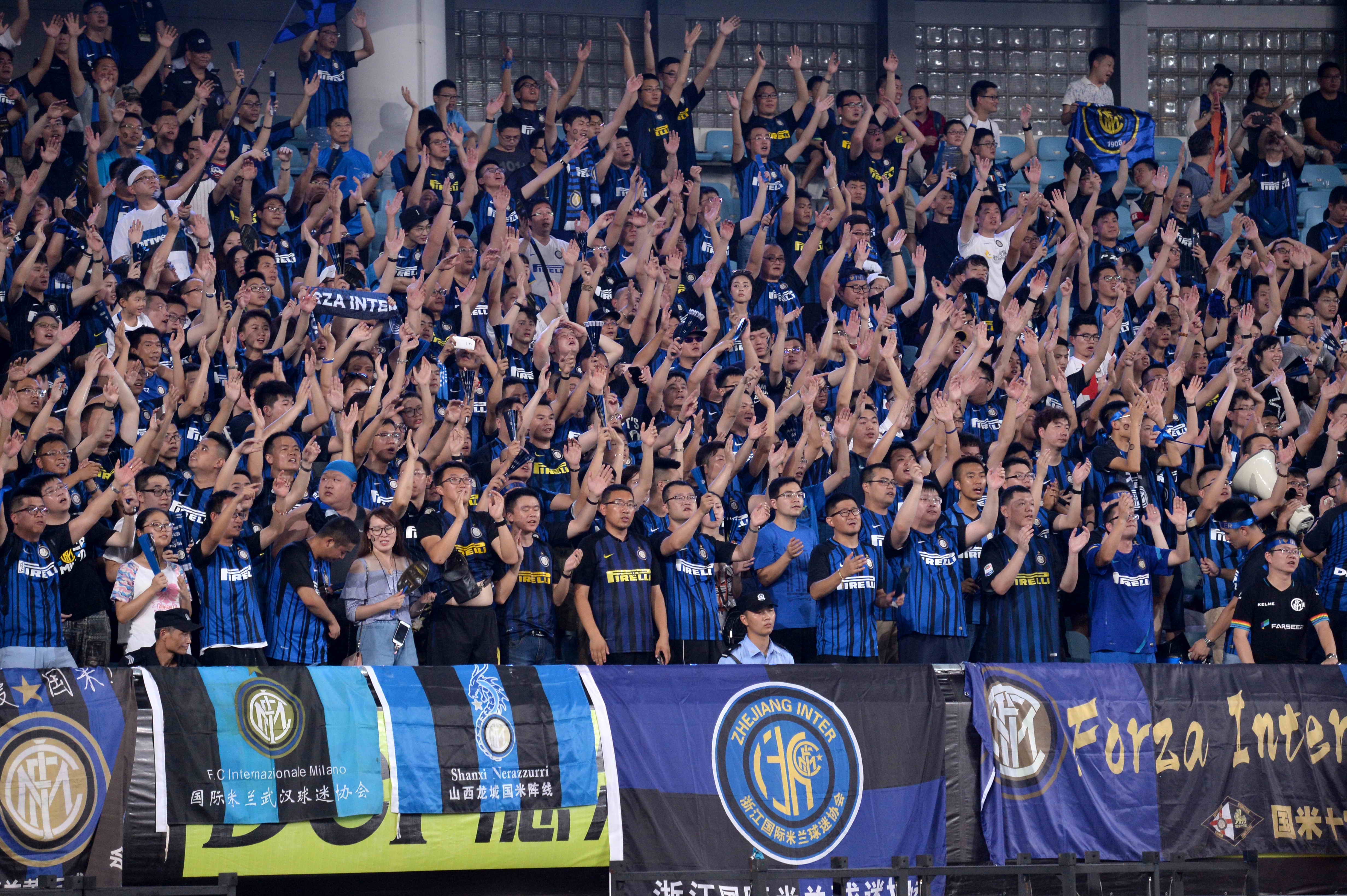 ESPN：皇马后防或夏窗大洗牌 阿拉巴恐明夏离队（ESPN：皇马防线今夏或迎大换血，阿拉巴恐于明夏离队）