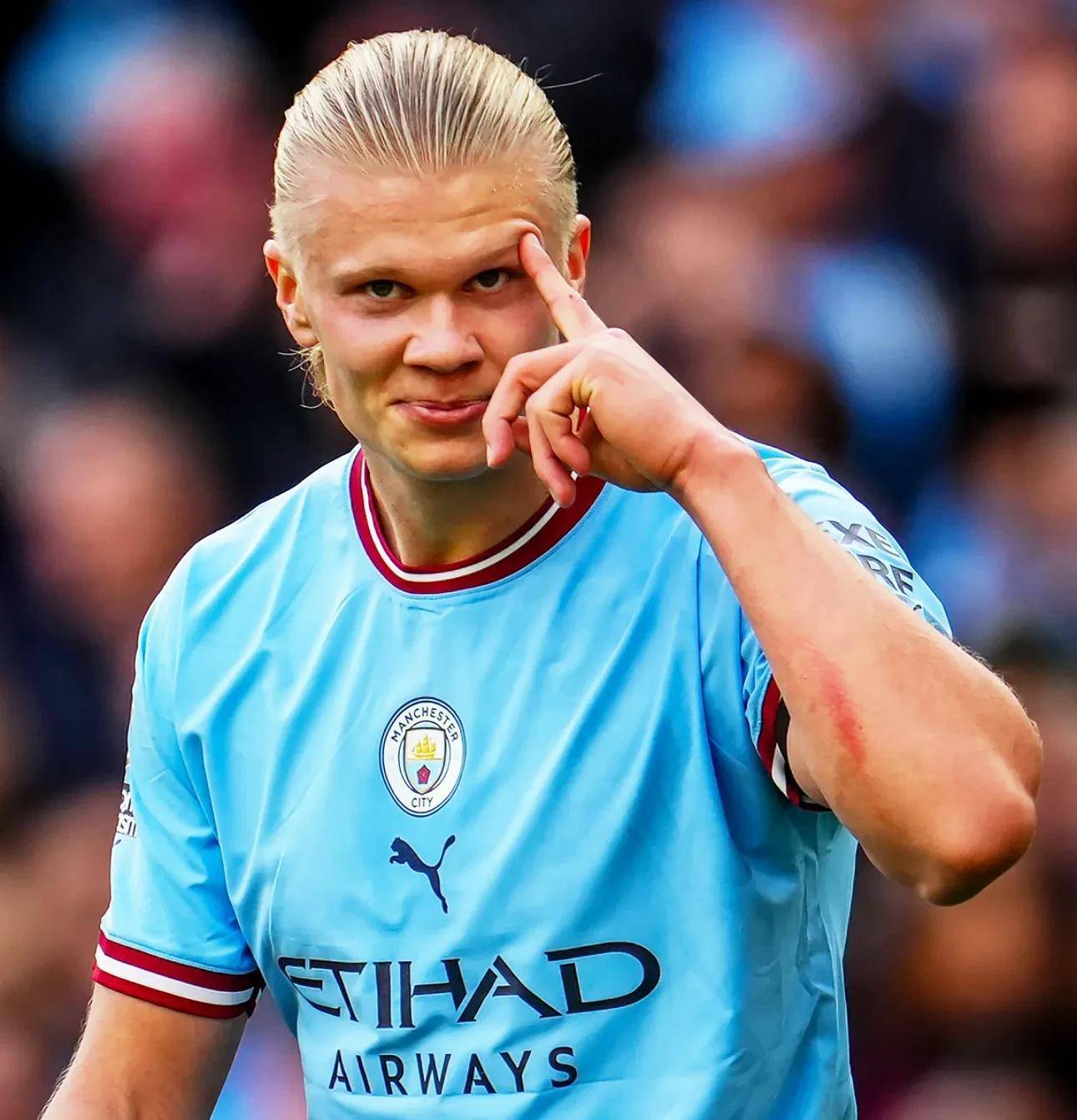 323胜仅次于阿拉贡内斯，西蒙尼成西甲赢球场次第二多的主帅（西蒙尼达成323胜，西甲主帅胜场榜升至第二，仅次阿拉贡内斯）